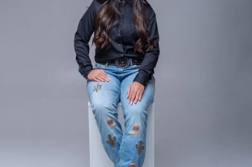 Foto - LAIS ISABELLI FAUSTINO DA SILVA - 16 ANOS